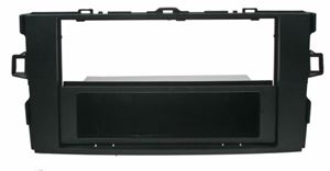 Obrázek z ISO redukce pro Toyota Auris 10/2006-2012 