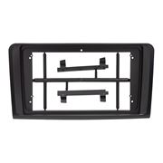 Obrázek Redukce pro 9" autorádio Mercedes ML (W164) 2005-2011