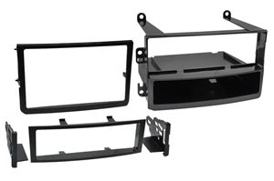 Obrázek z Ramecek autoradia Nissan 350Z 