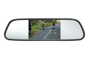 Obrázek z BC-050 monitor v univerzalnim zrcatku 